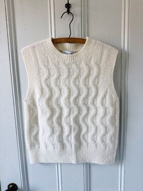 NWT White + Warren Extra Fine Merino Wool and Cashmere Sweater Vest